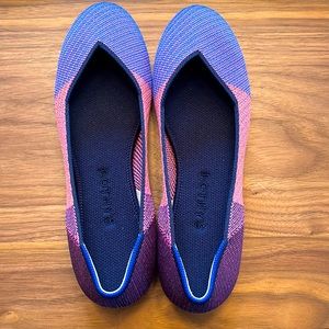 Rothys Metallic Lilac Round Toe Flats. Size 7.5. New, never worn.